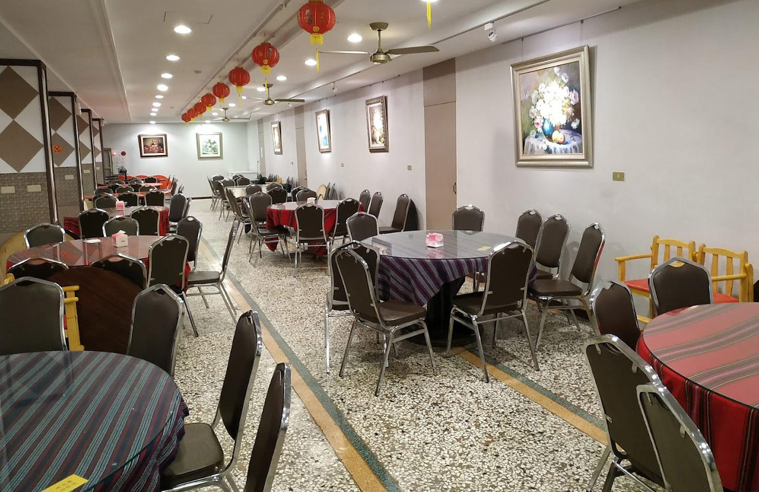 美食餐廳